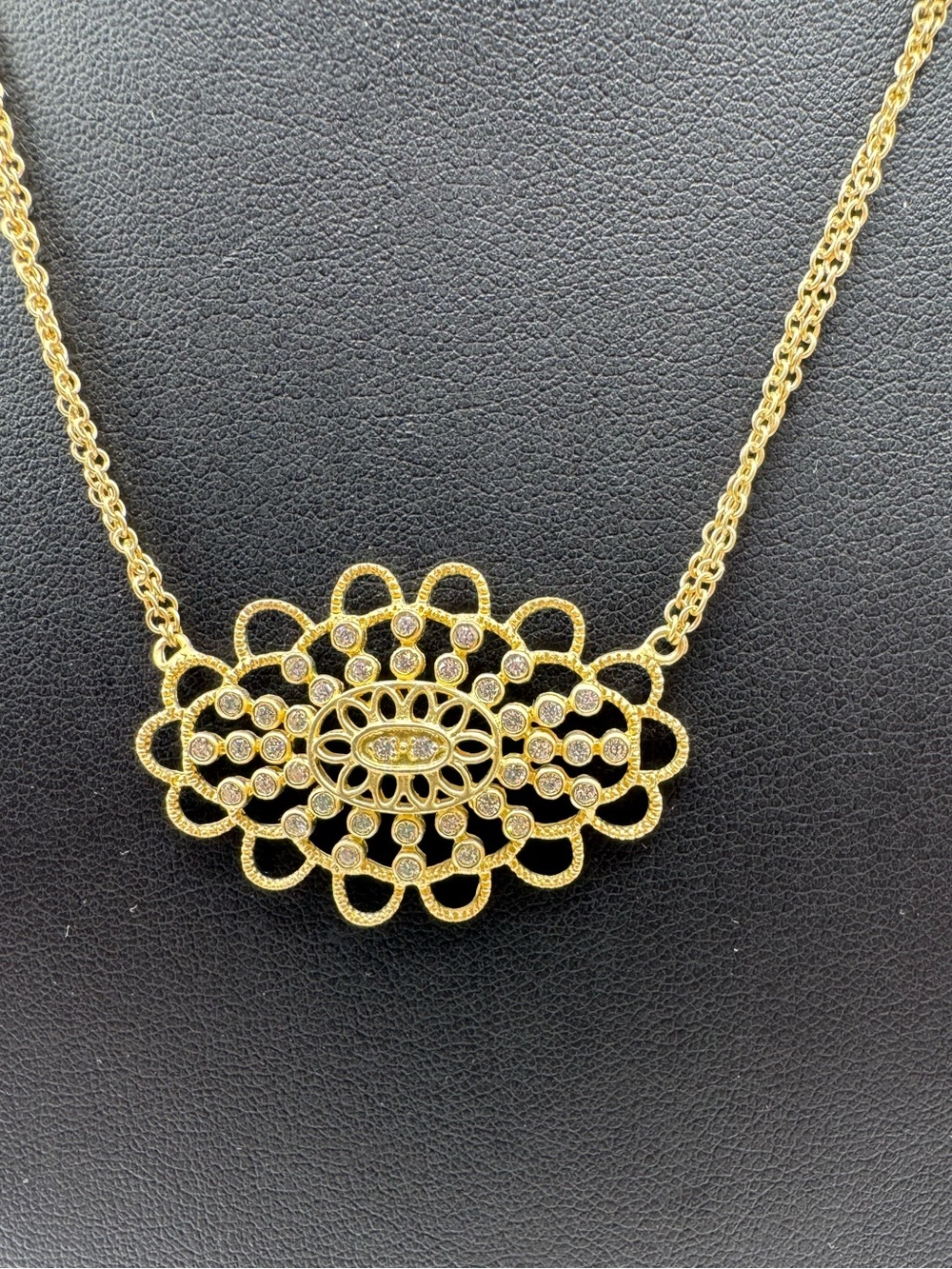 Art Deco Filigree Statement Necklace - Picture 5 of 8